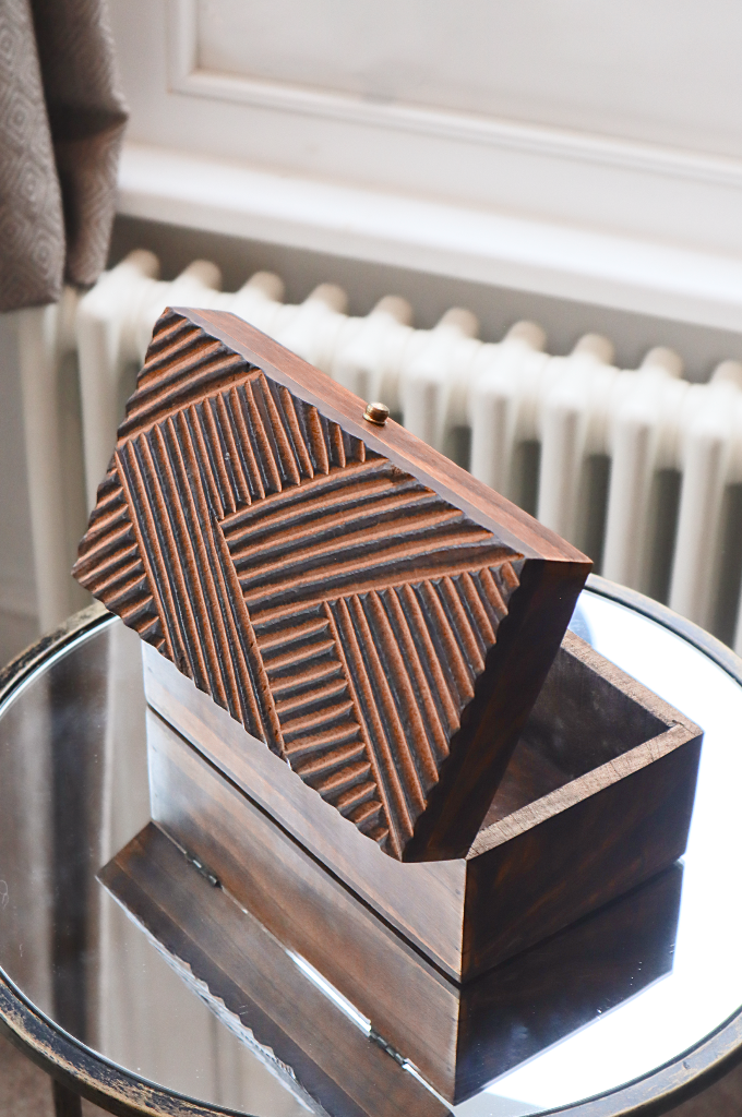 Vintage Deco - Multi Purpose Box - 22x12x10cm -  Antique Lines