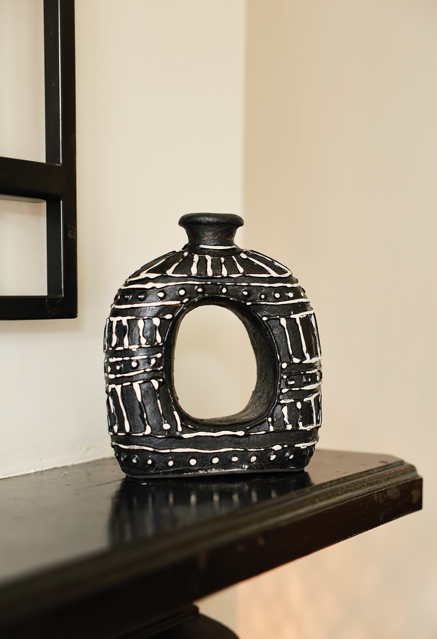 Oval Abstract Donut Shaped Vase - Chocolate 18cm