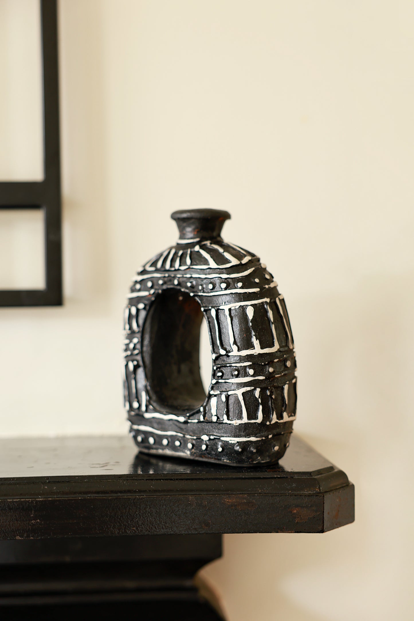 Oval Abstract Donut Shaped Vase - Chocolate 18cm