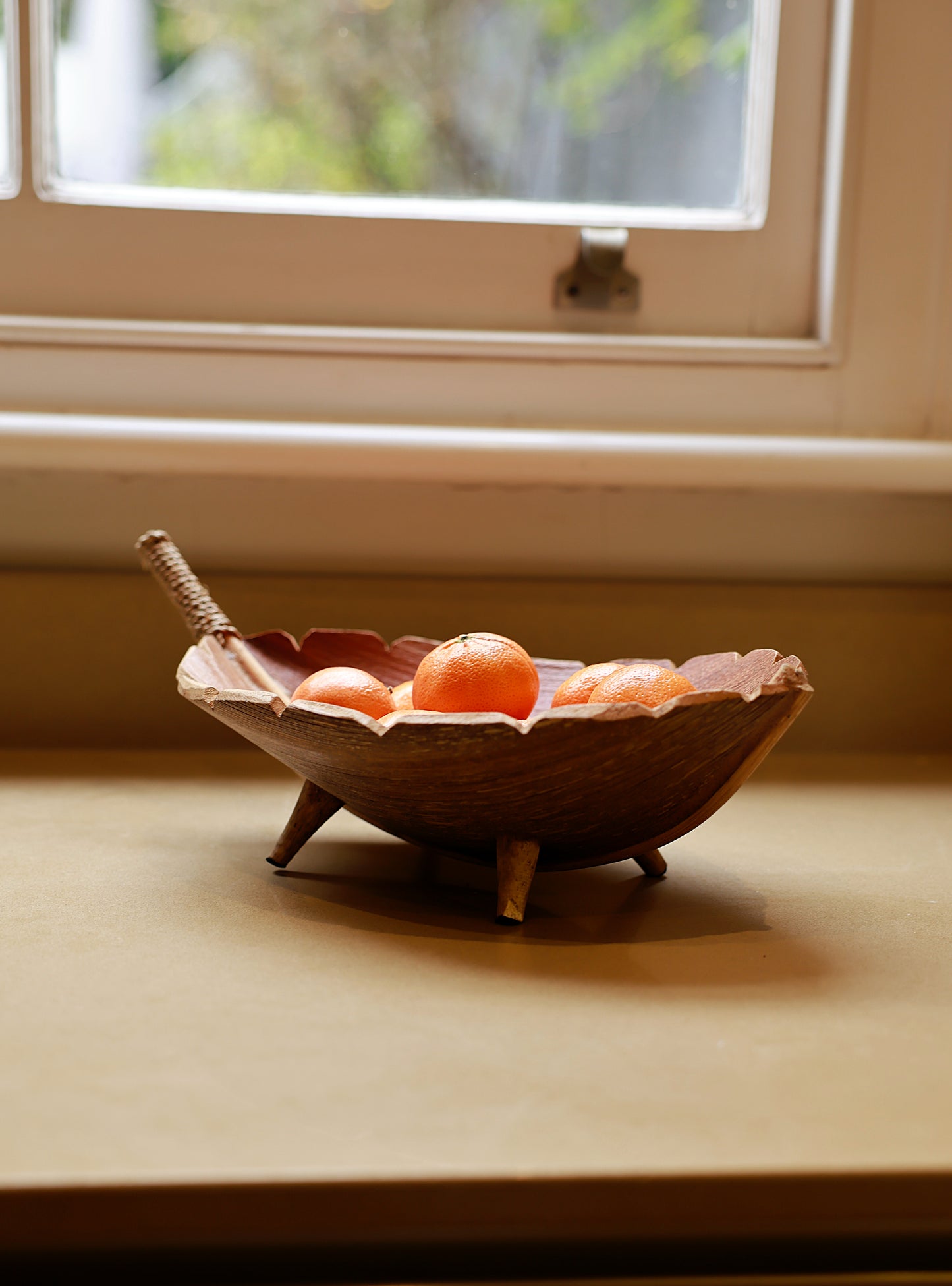 Coconut Leaf Large Fruit Bowl - Natural Brown